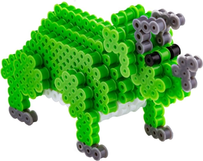 3D dinosaurus triceratops z korálikov