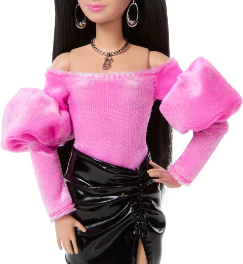 Luxusný ružovo-čierny outfit
