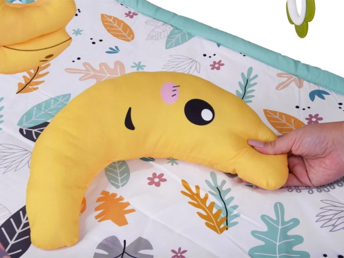 Mäkký vankúšik na pohodlné ležanie na brušku