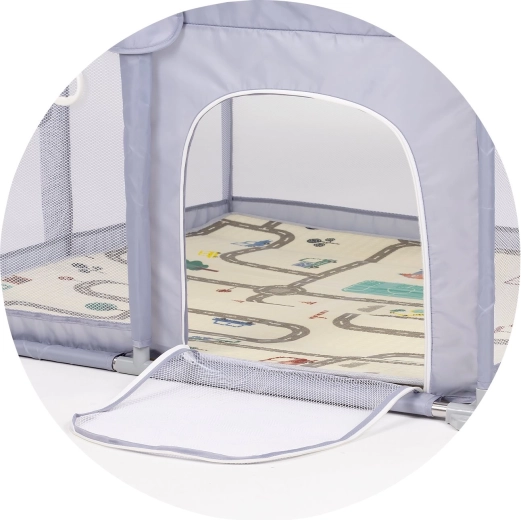 Bočné dvierka na zips pre ľahký vstup