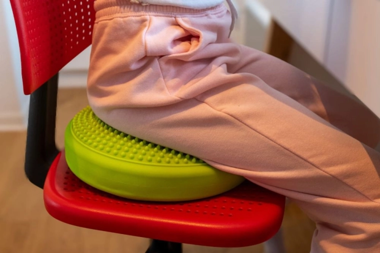 Aktívne sedenie pre zdravý chrbát