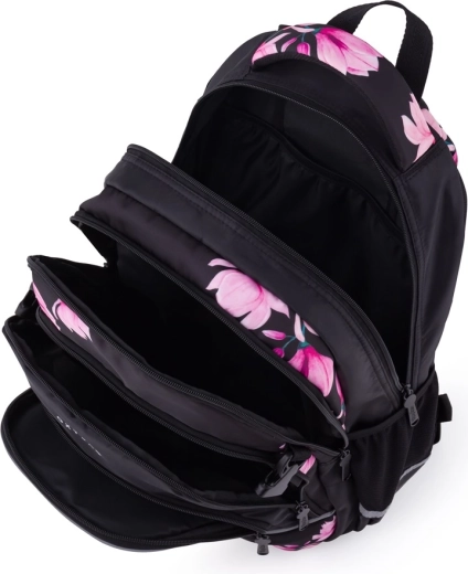 Trojkomorový priestor s organizérom