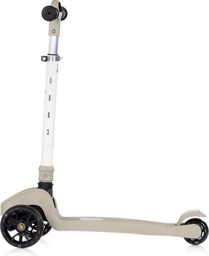 Rastie s dieťaťom vďaka nastaviteľným riadidlám