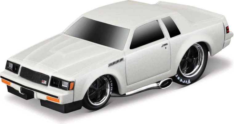 Maisto Muscle Machines Buick GNX 1987 biely 1:64