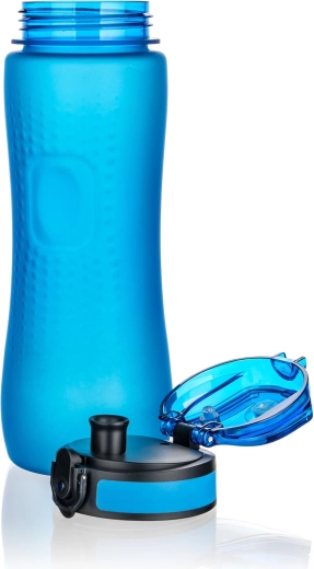 Široké hrdlo na jednoduché plnenie a čistenie