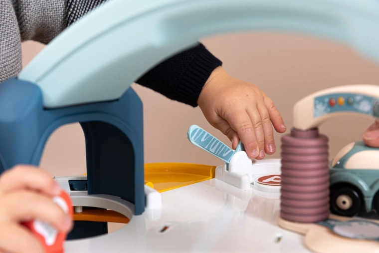 Interaktívny výťah a umývačka ako naozaj