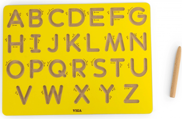Drevená grafomotorická tabuľka VIGA – veľké písmená