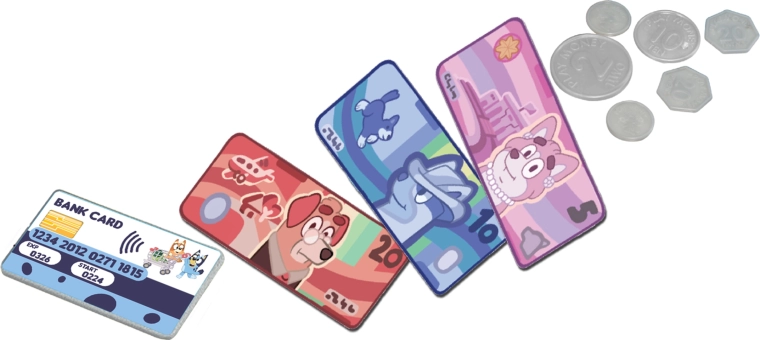 Peniaze a platobná karta v balení