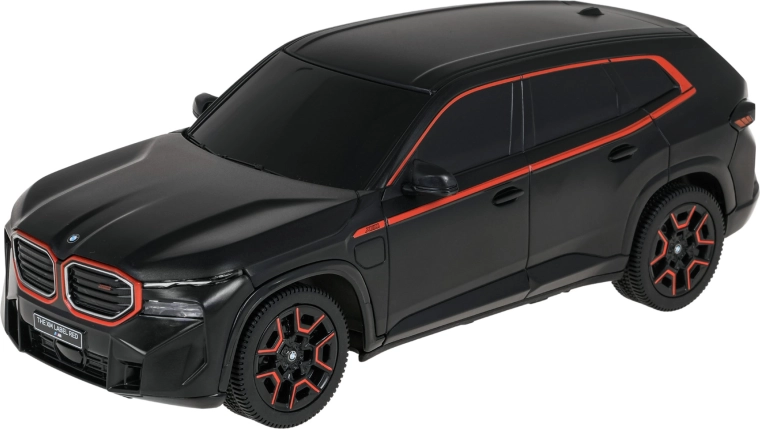 Realistický dizajn BMW XM