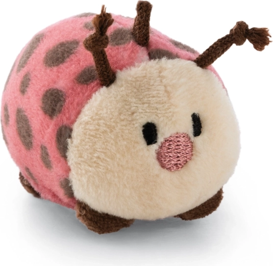 Mäkučký plyš a bezpečné vyšívané detaily