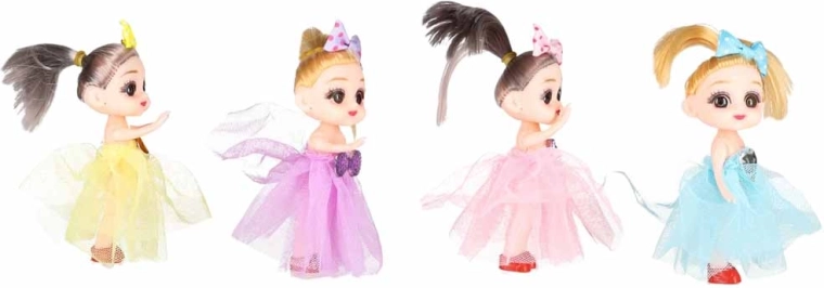 4 mini bábiky v jednom balení
