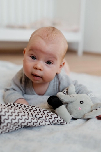 Hrkálka na rozvoj zmyslov