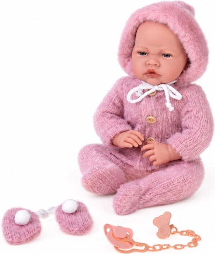 Hrejivý zimný outfit s doplnkami