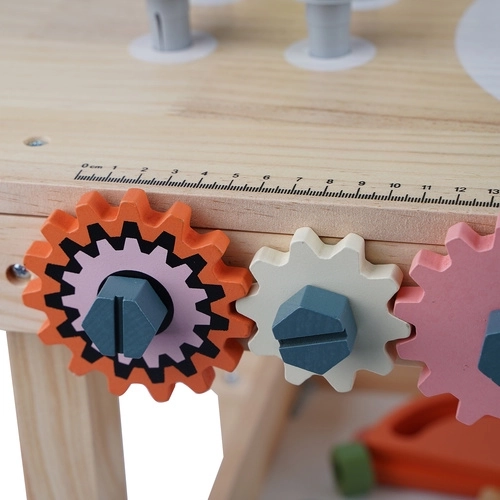 Ozubené kolesá a mierka pre hravú mechaniku