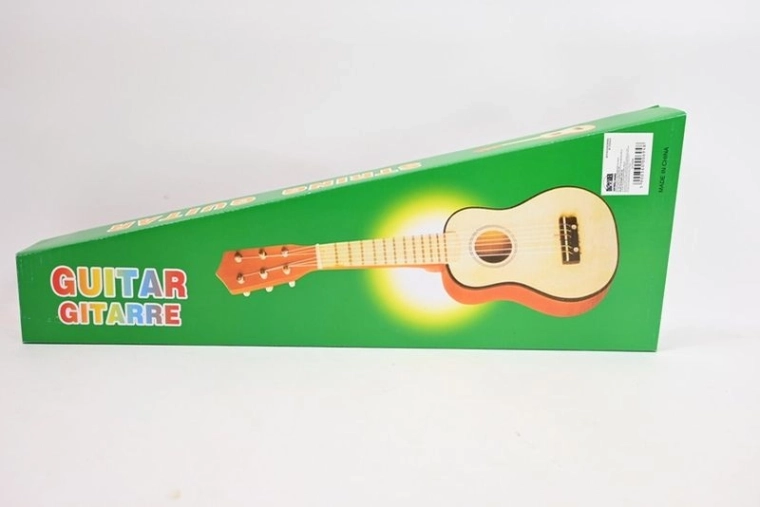 Detská drevená gitara v krabici