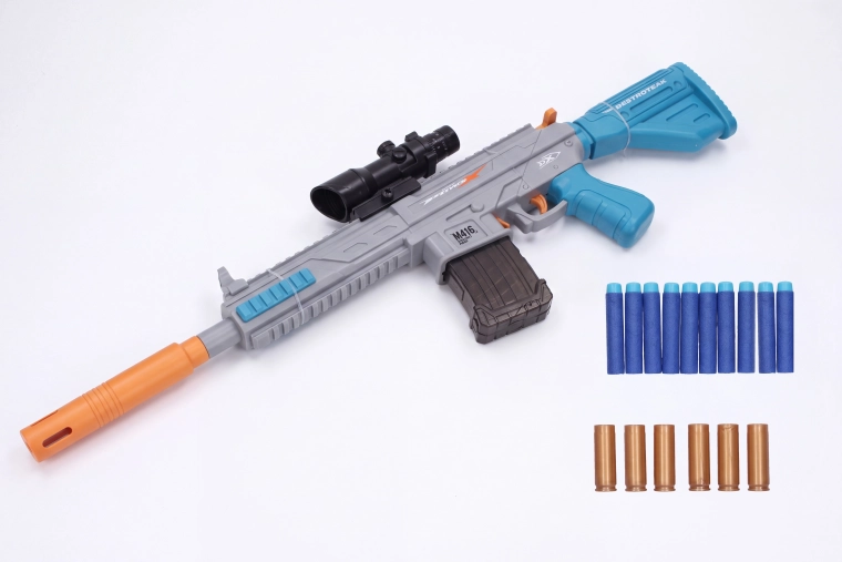 Puška Pioneer M416 s penovými nábojmi a nábojnicami