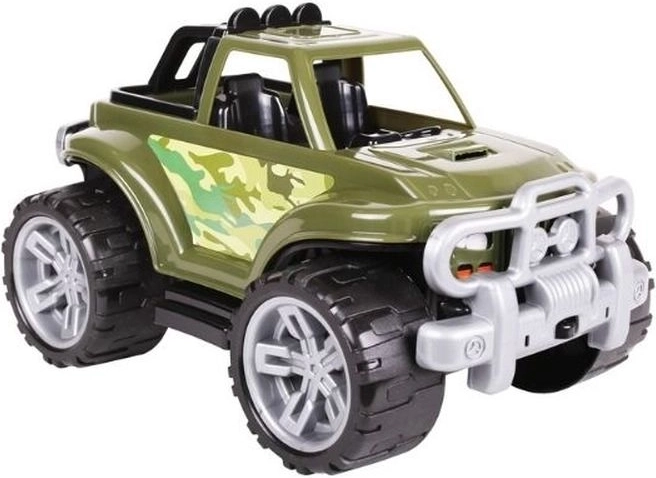 TechoK vojenské terénne auto v maskovaní