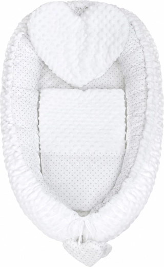 Luxusné hniezdočko pre bábätko New Baby Minky srdiečko biele s vankúšikom a perinkou
