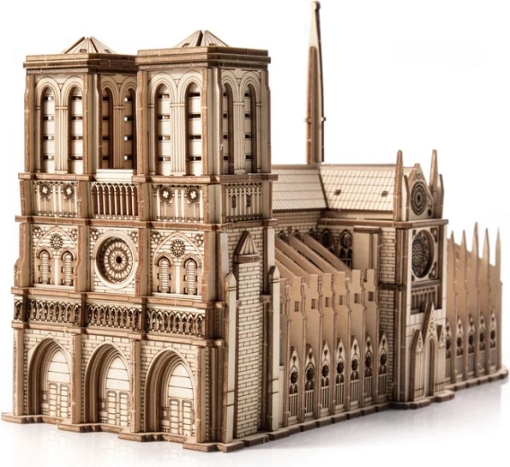 Detailná replika katedrály Notre-Dame