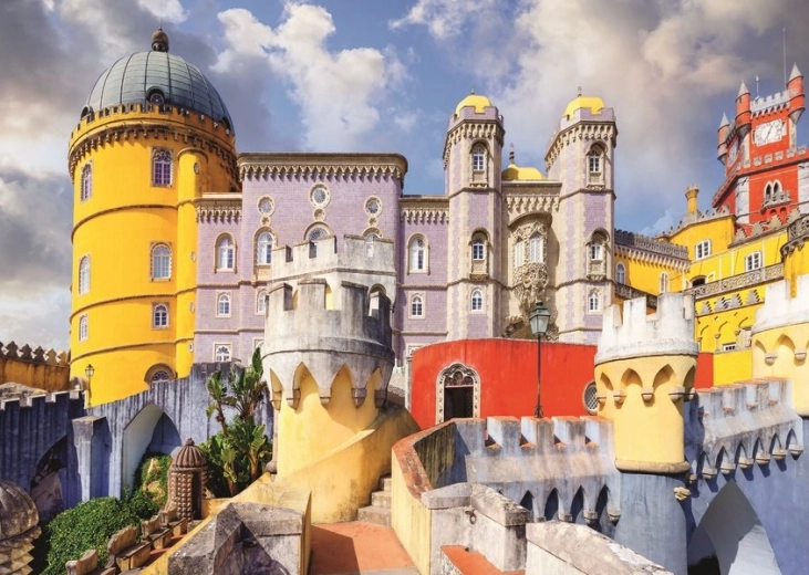 RAVENSBURGER puzzle impozantné hrady a zámky: Pena, Portugalsko – 1000 dielikov