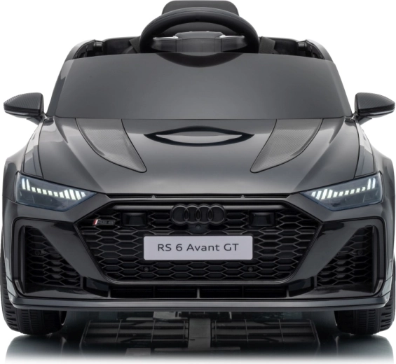 Silný pohon 4×35 W a plynulý štart