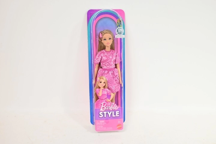 Barbie Fashionistas módna bábika