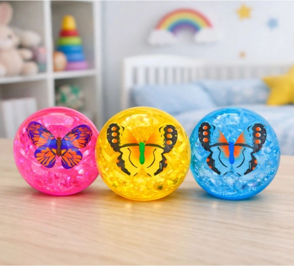 Záblesky farieb pri každom odraze