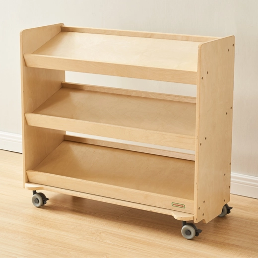 Mobilné úložisko s aretačnými kolieskami