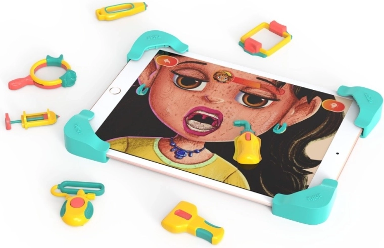 Hmatová hra s reálnymi nástrojmi