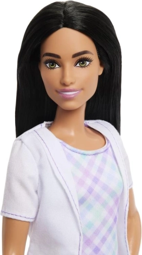 Bábika Barbie pripravená na ošetrenie
