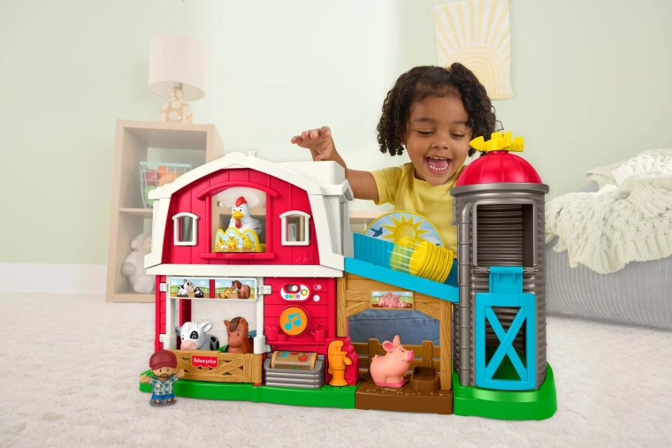 Dvojpodlažná stodola so silom a rampou