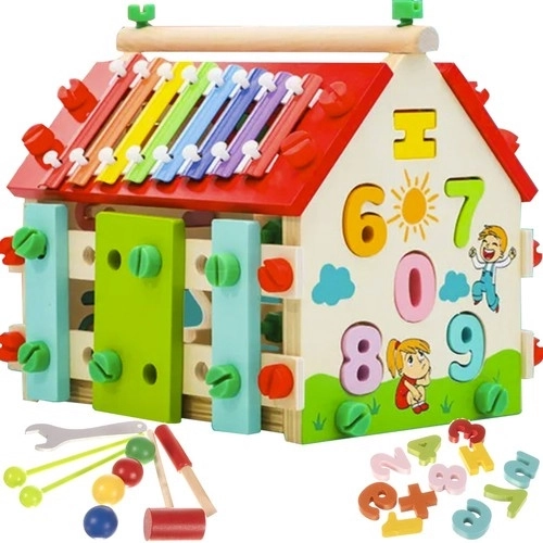 Drevený edukatívny domček pre deti DIY
