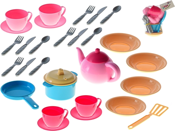 30-dielna výbava pre realistickú hru