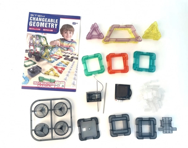 Solárna geometrická stavebnica