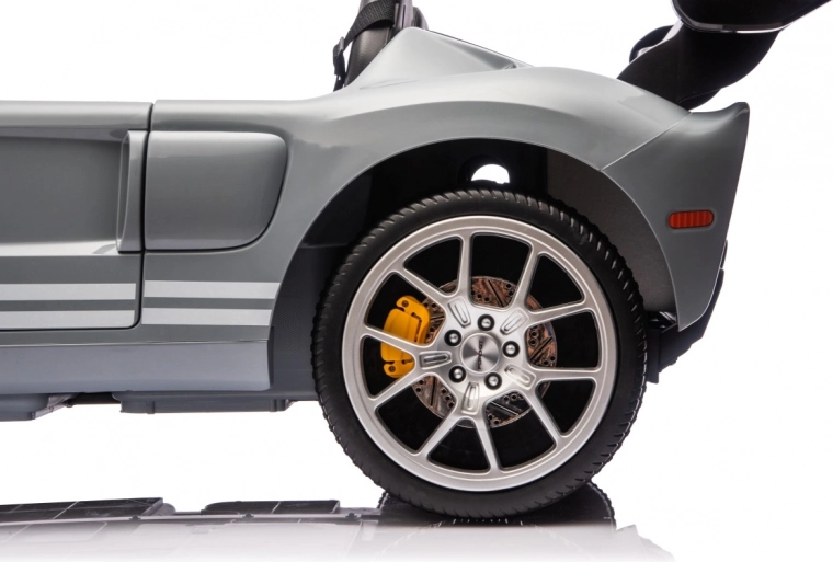 elektrické autíčko FORD GT pre deti – sivé, 24 V, 4x100 W, dvojmiestne