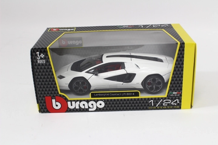 Bburago Lamborghini Countach LPI 800-4 biele 1:24