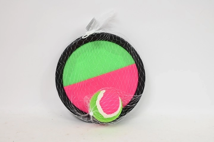 Catch Ball – vonkajšia hra s chytacími terčmi a loptičkou