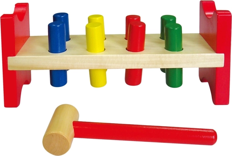 Babu drevená zatĺkačka s kolíkmi