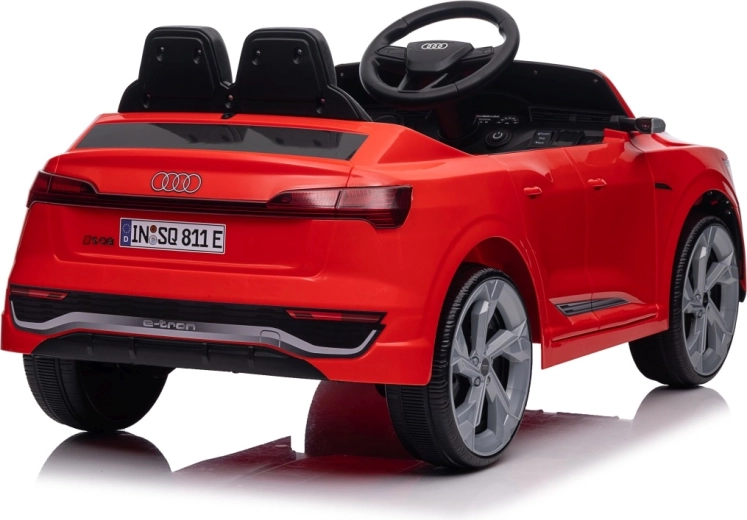 Elektrické autíčko pre deti Audi SQ8 červené