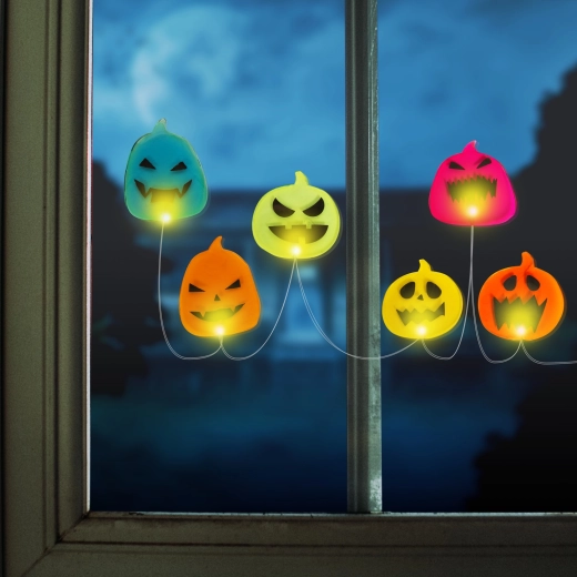 Halloweenová LED dekorácia do okna s tekvicami 85 cm