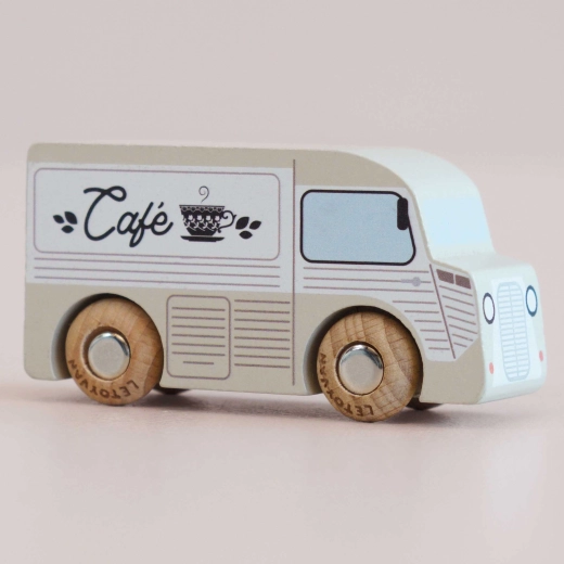Le Toy Van drevené autíčko GT65 Coco – klasický kávový van