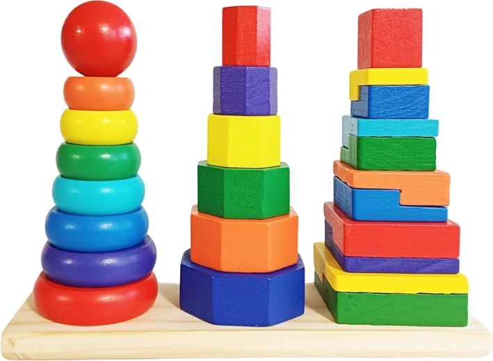 Drevené pyramídy – logická hra pre deti 3+