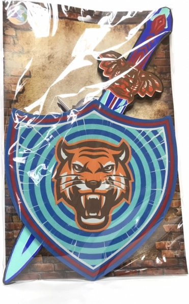 Penený meč a štít s motívom tigra