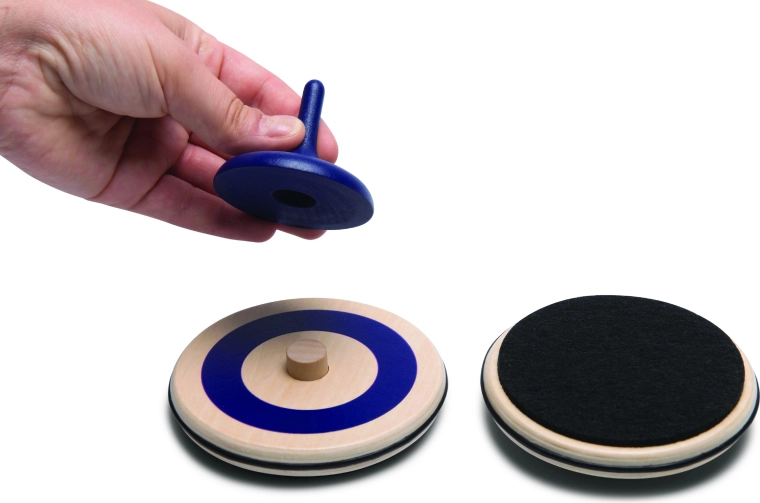 Indoor curling