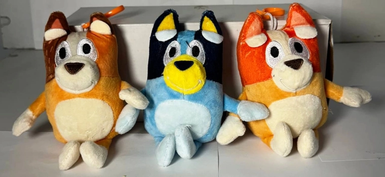 Plyšový maskot – závesná dekorácia