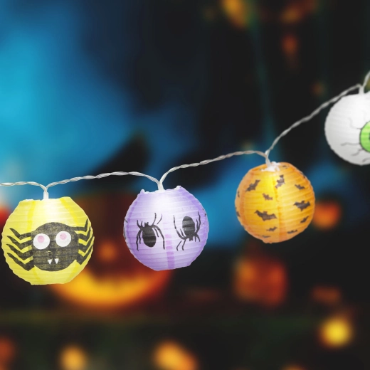 Halloweenska svetelná reťaz s tekvicovými lampiónmi