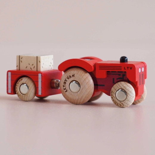 Drevený traktor s prívesom Tilly, Le Toy Van