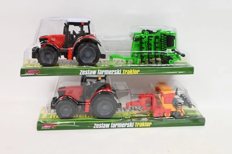 Traktor s poľnohospodárskym strojom - 1 kus