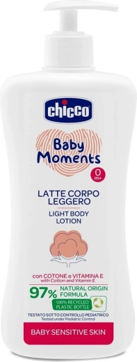 Chicco Baby Moments Sensitive telové mlieko s dávkovačom 500 ml