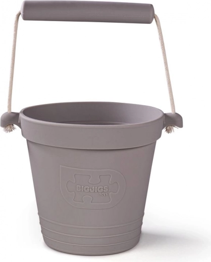 Silikónové plážové vedierko tmavosivé BIGJIGS TOYS